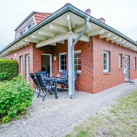 Seewind, Schulstrasse 11 بيت للعطل